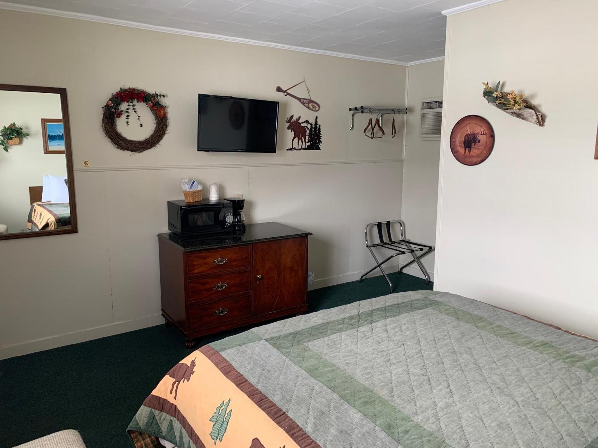 carrollmotel and cottages