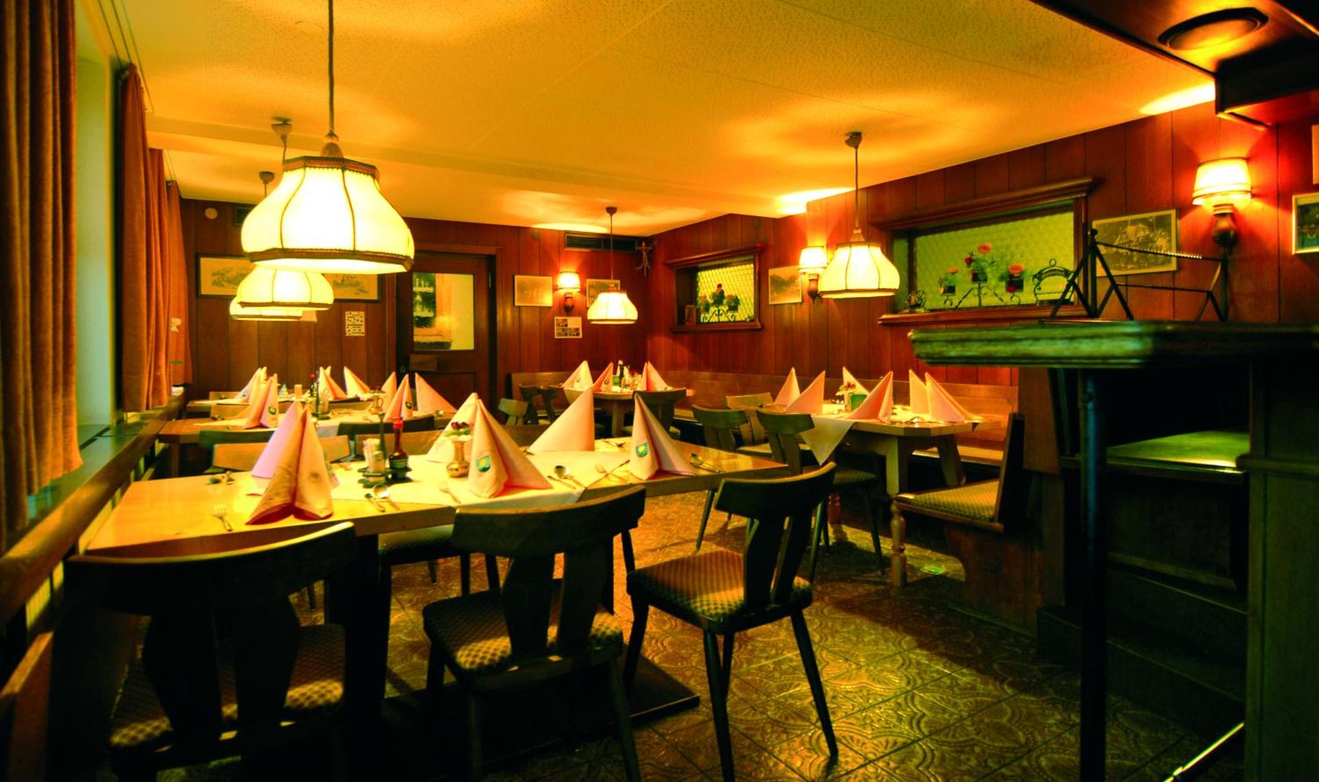 Restaurant/places to eat