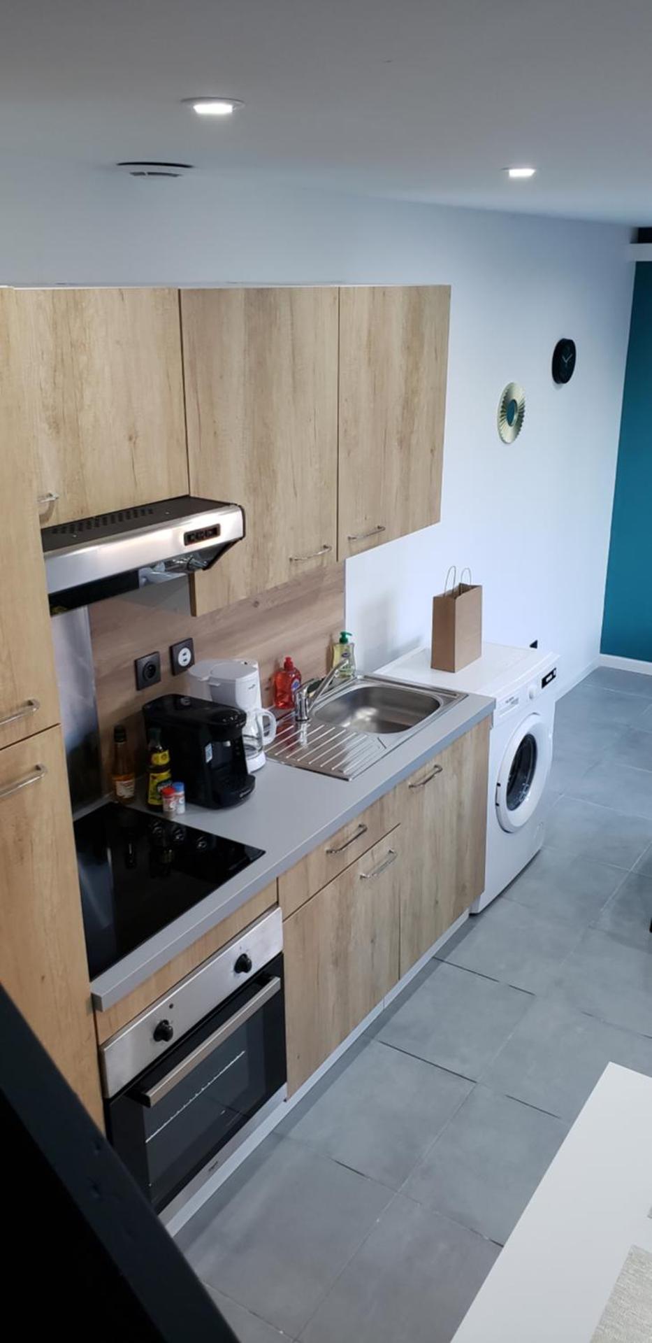 Kitchen or kitchenette