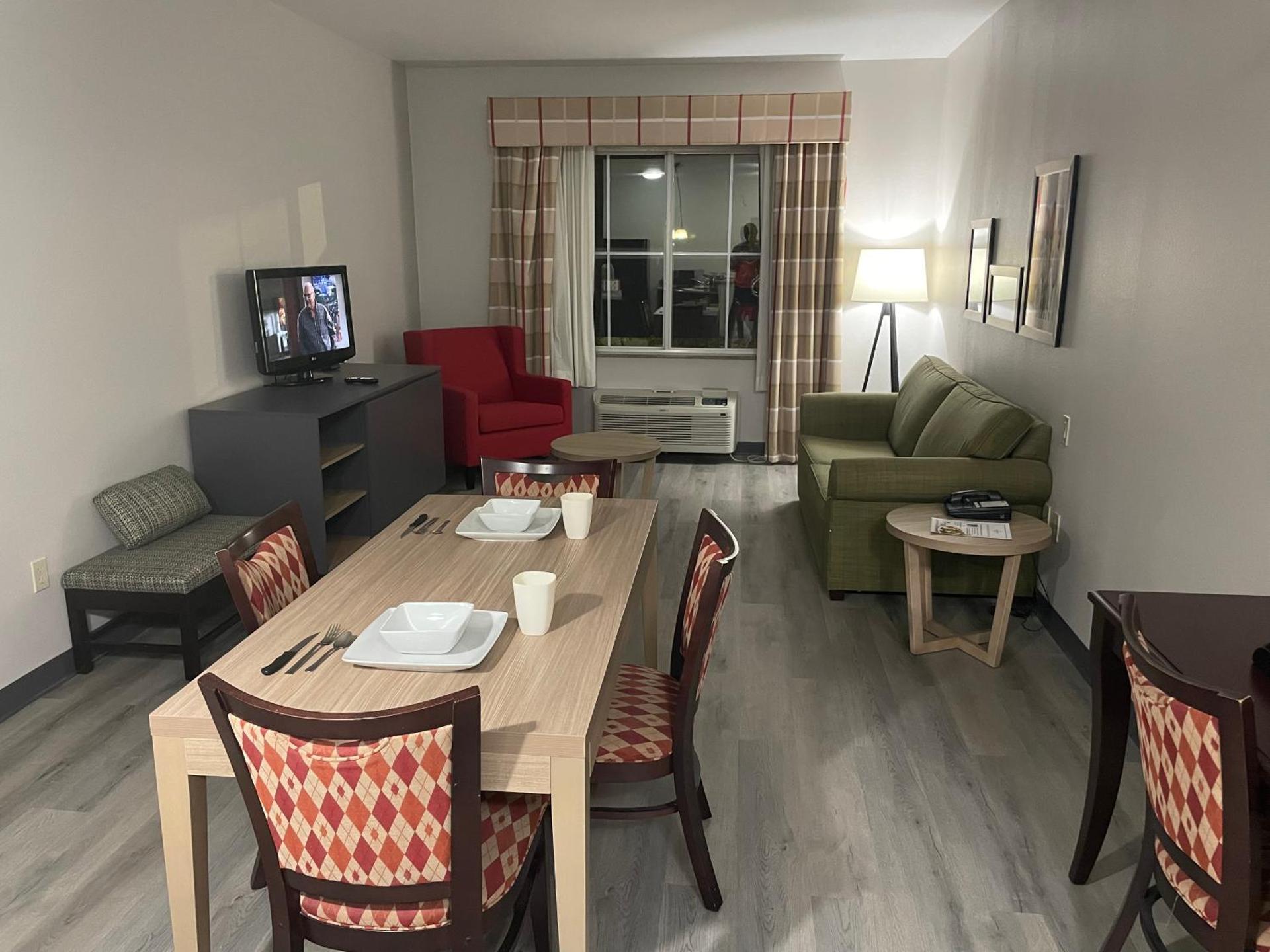 Communal lounge/ TV room