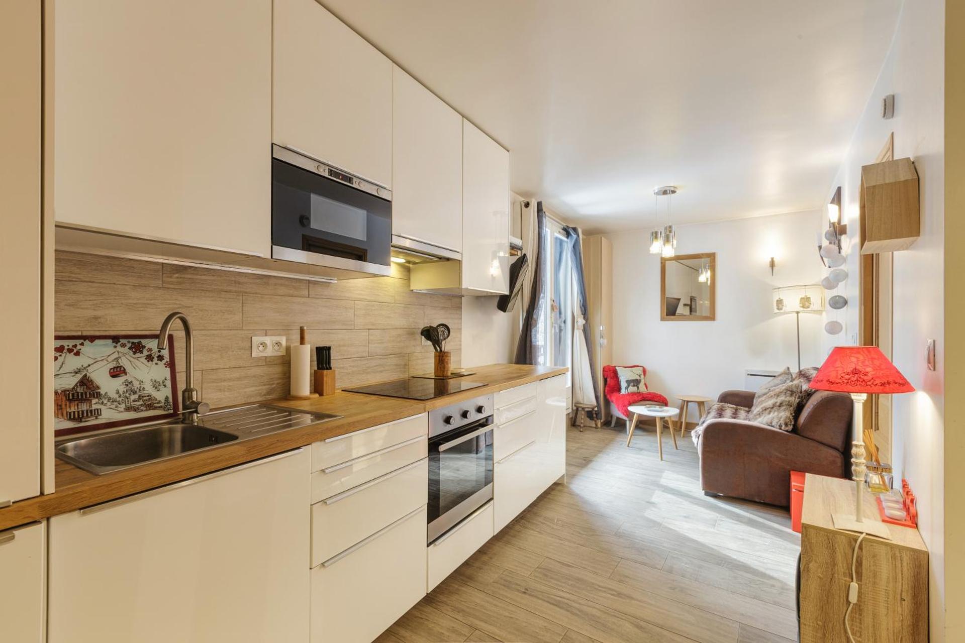 Kitchen or kitchenette