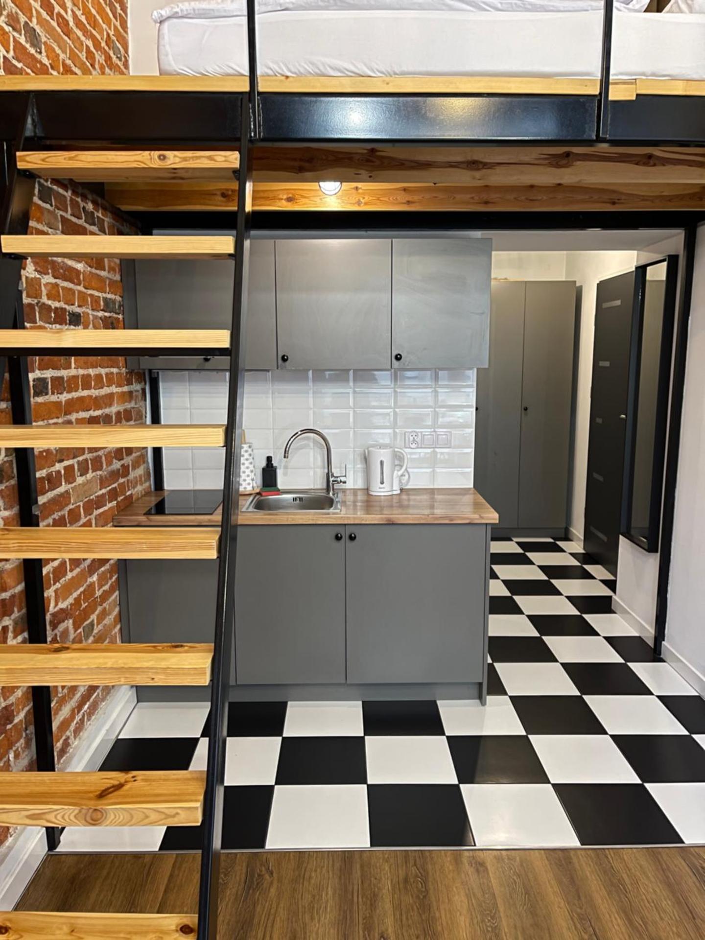 Urokliwy Loft w NCŁ Kamienica Vabank nr 18