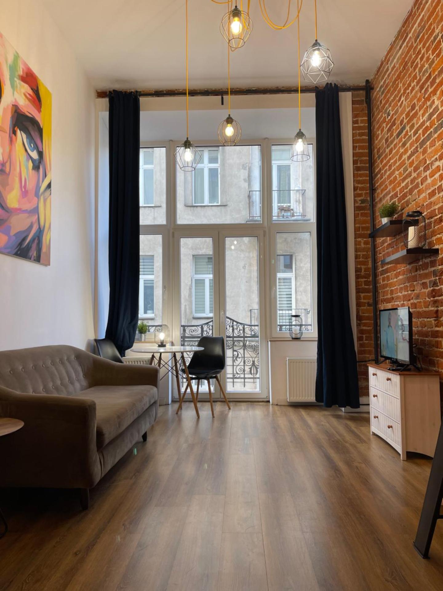 Urokliwy Loft w NCŁ Kamienica Vabank nr 18