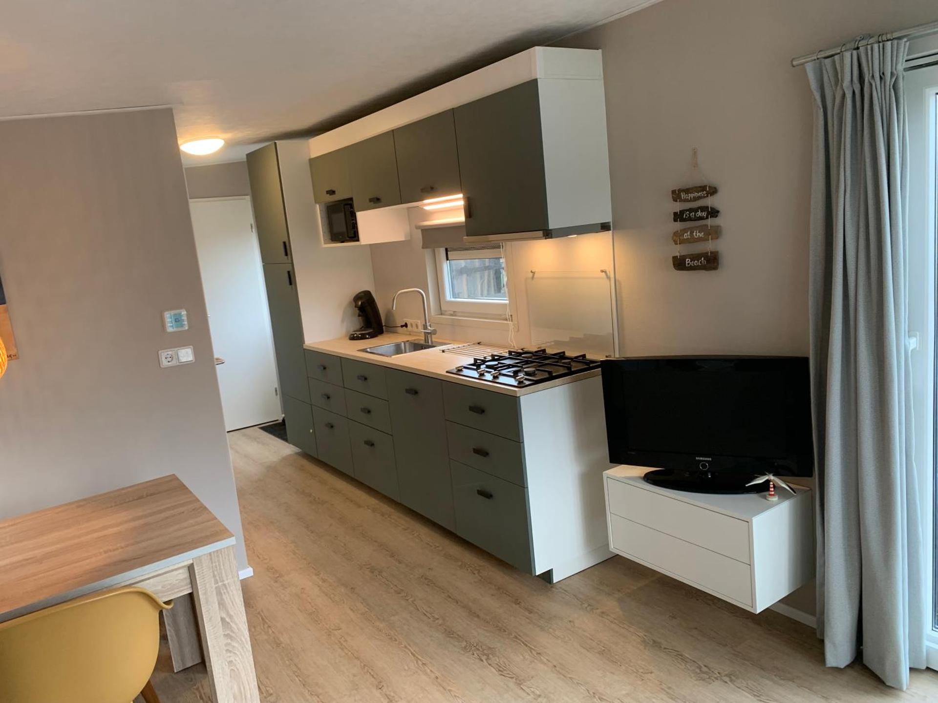 Kitchen or kitchenette