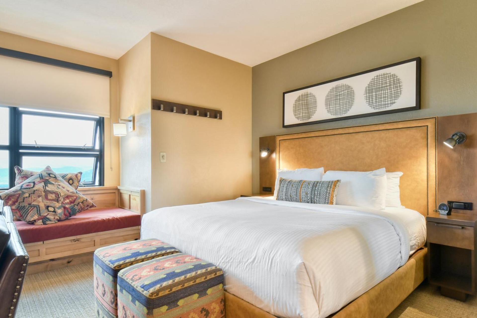 Grand Summit Hotel - Canyons Village, a RockResort