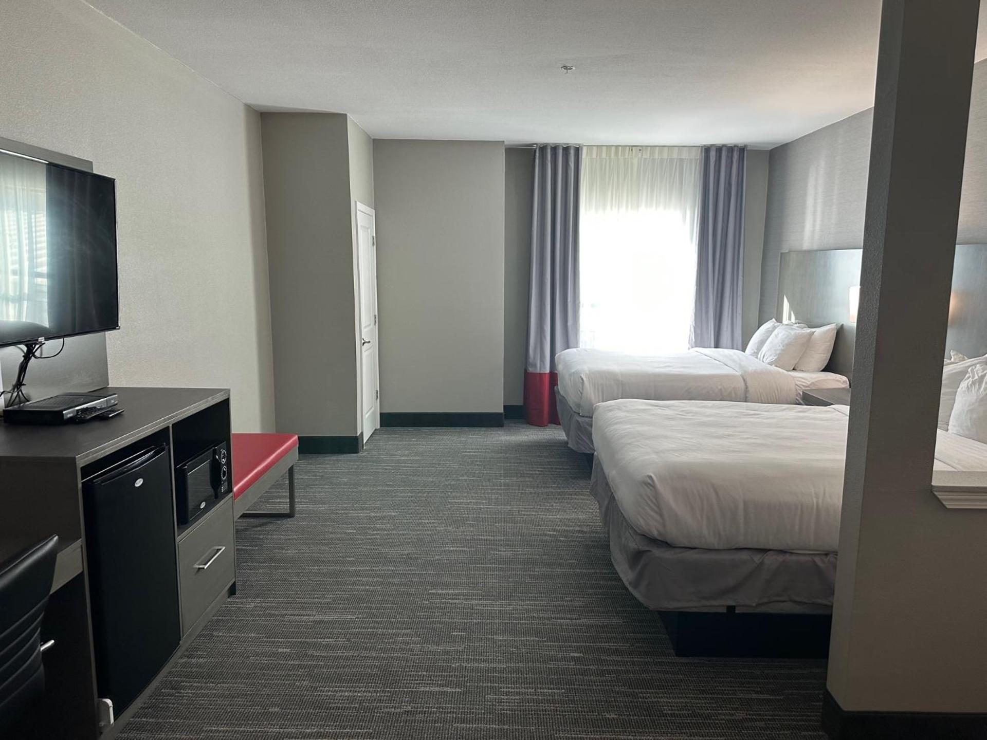 Suite with Two Queen Beds - Accessible/Non-Smoking