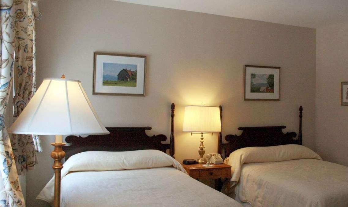 Standard Main Inn Room with Two Double Beds