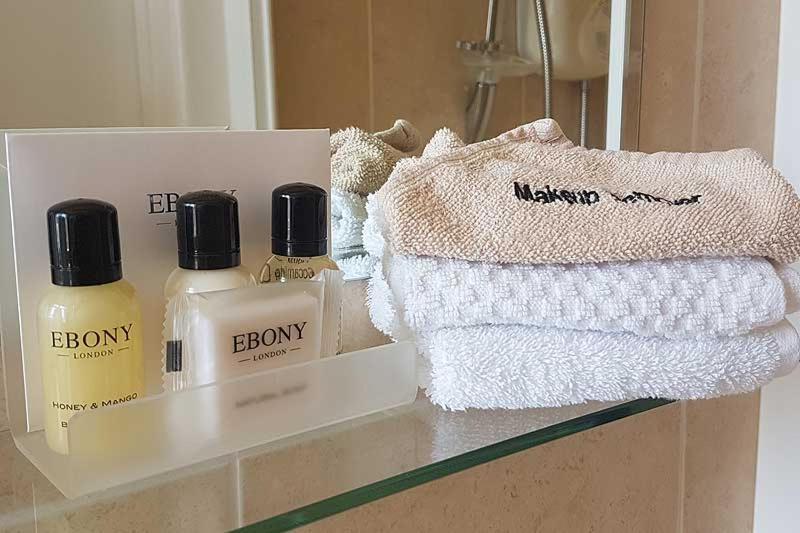 The Coast Yard B & B and Garden Chalets