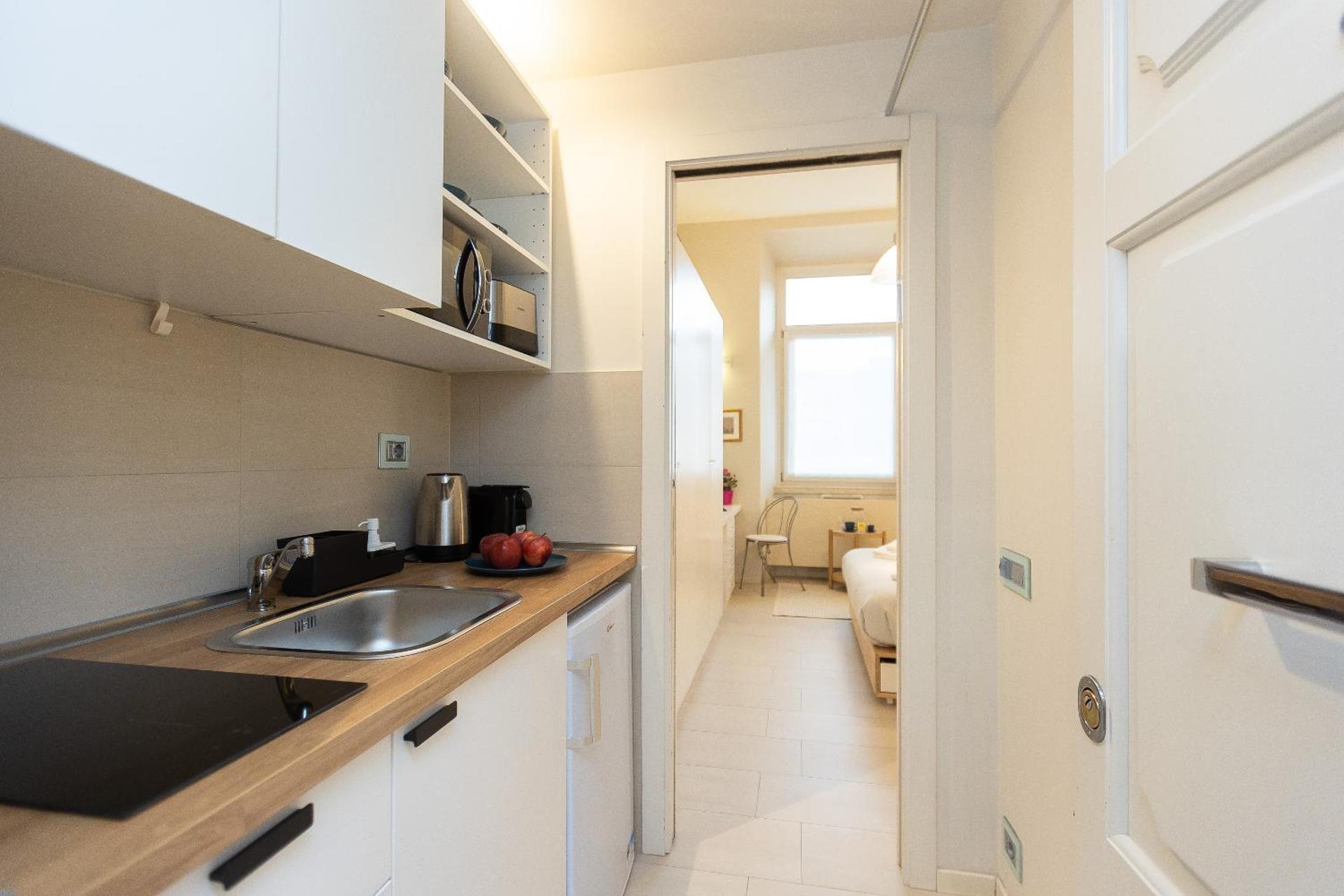 Kitchen or kitchenette