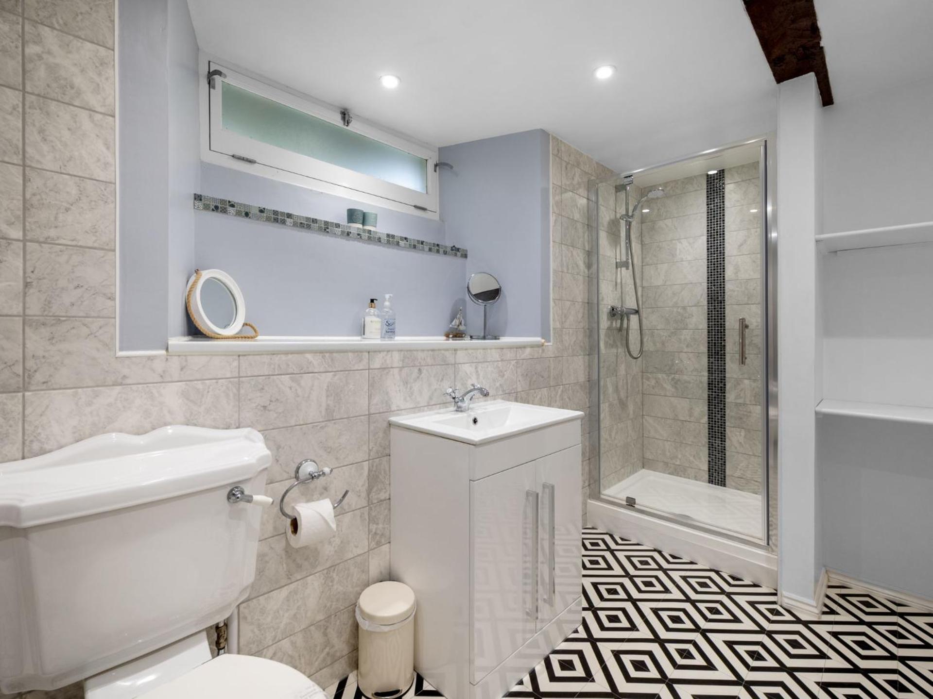 Holiday Home Cherry Orchard Cottage by Interhome