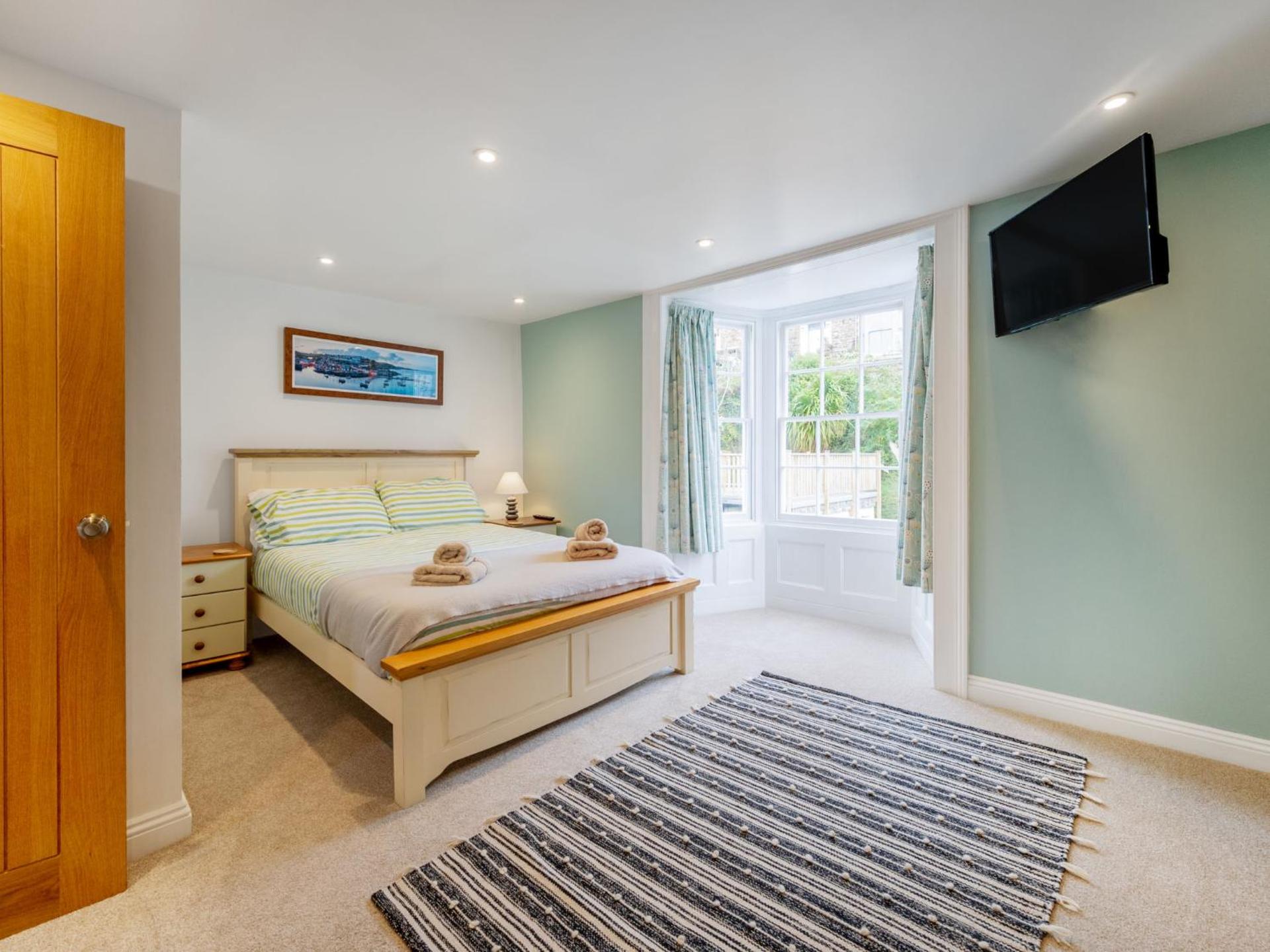 Holiday Home Cherry Orchard Cottage by Interhome