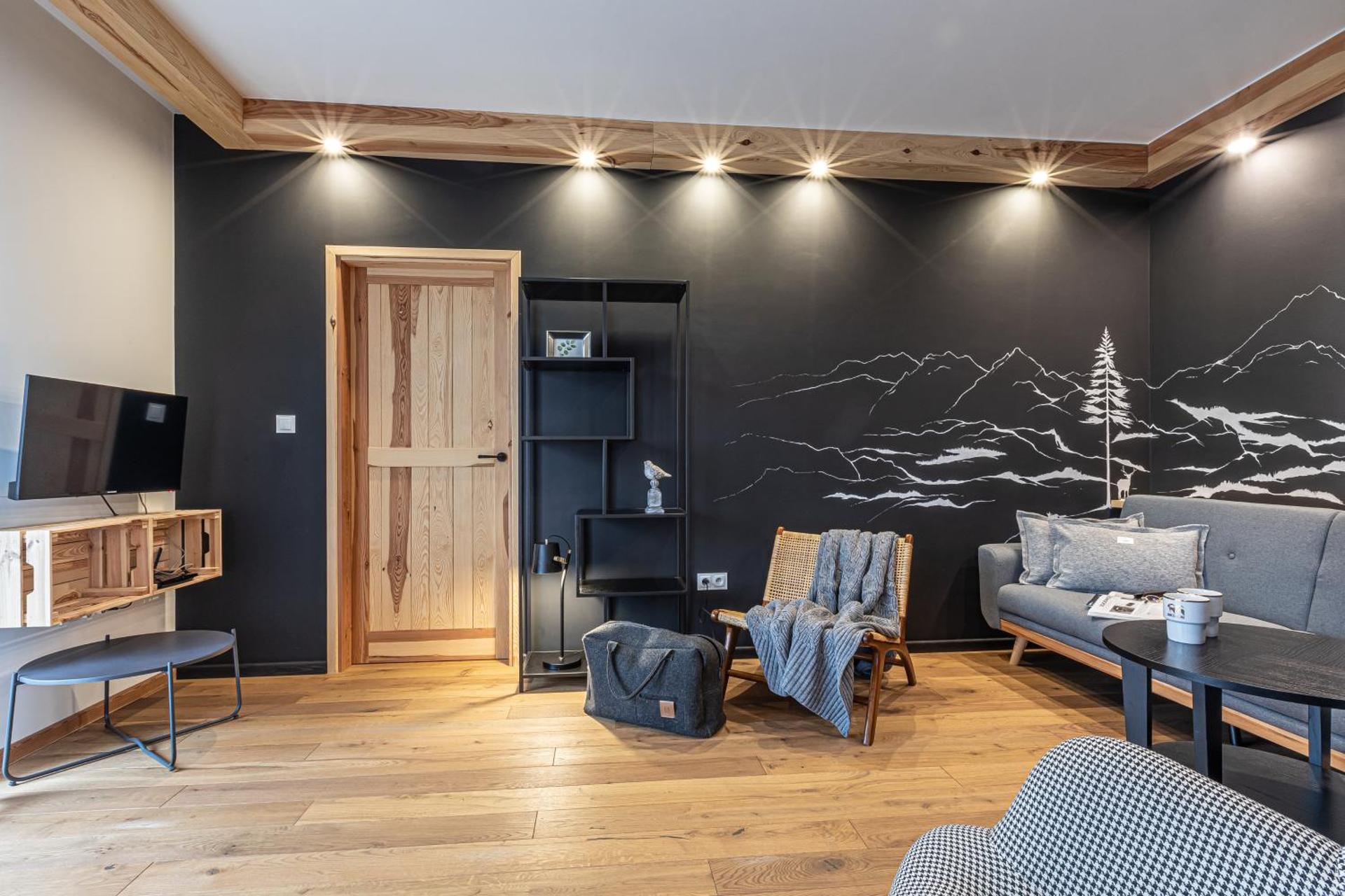 ZAKOZNAMI- Willa WYWCZAS