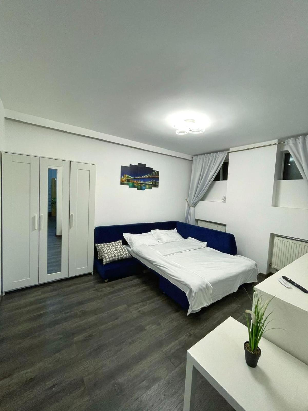 3 Rooms Cinema Garden Parking House