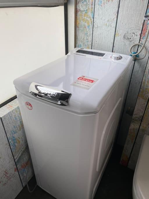 Gleis 2, Waggon mit Ofen, optional mit Whirlpool und Sauna