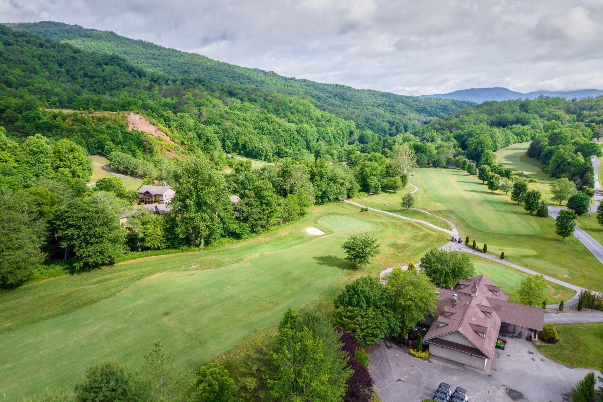 Smoky Mountain Escape