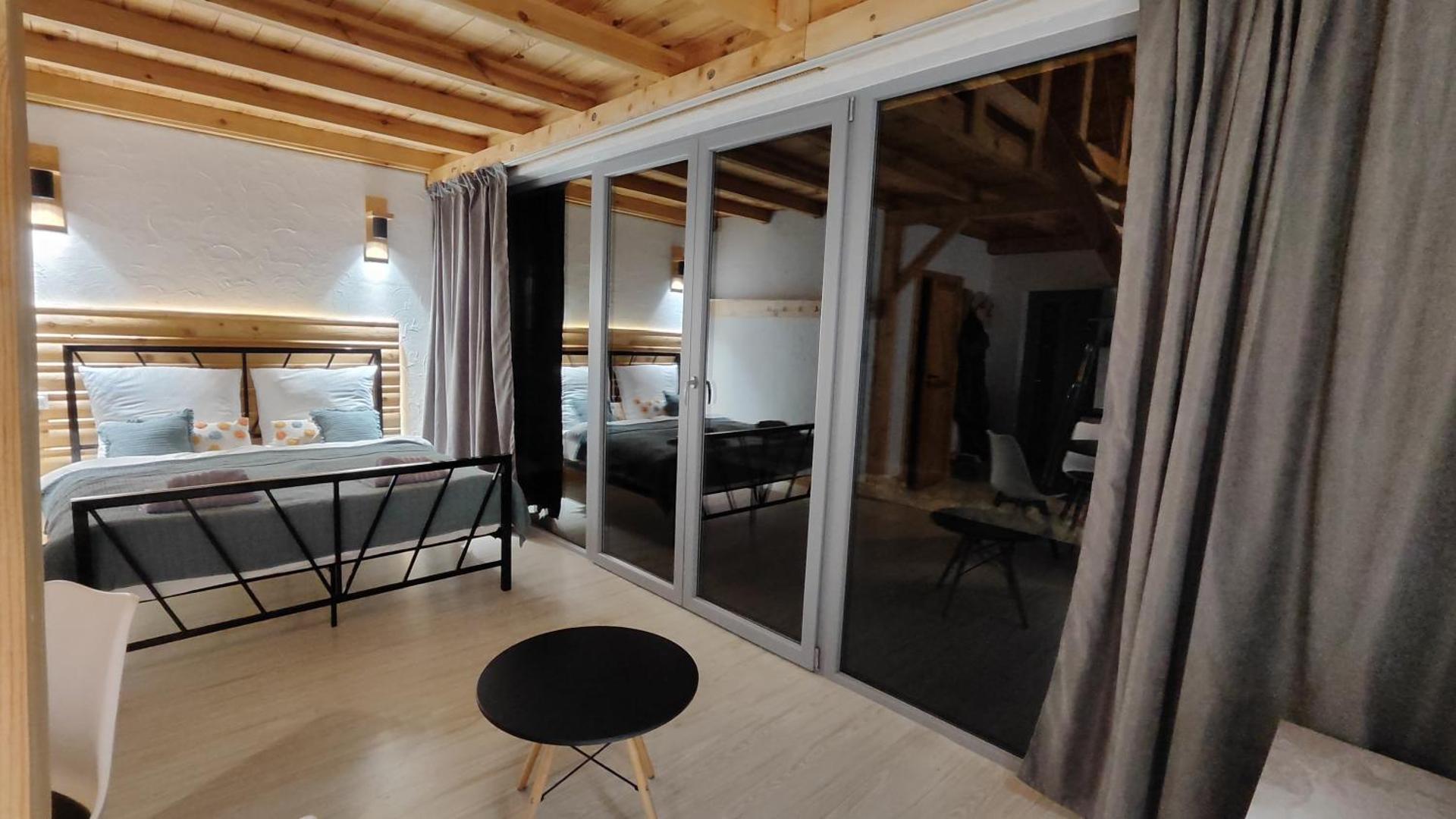 Widokowe Stodoły Bieszczady - domy z panoramą połonin