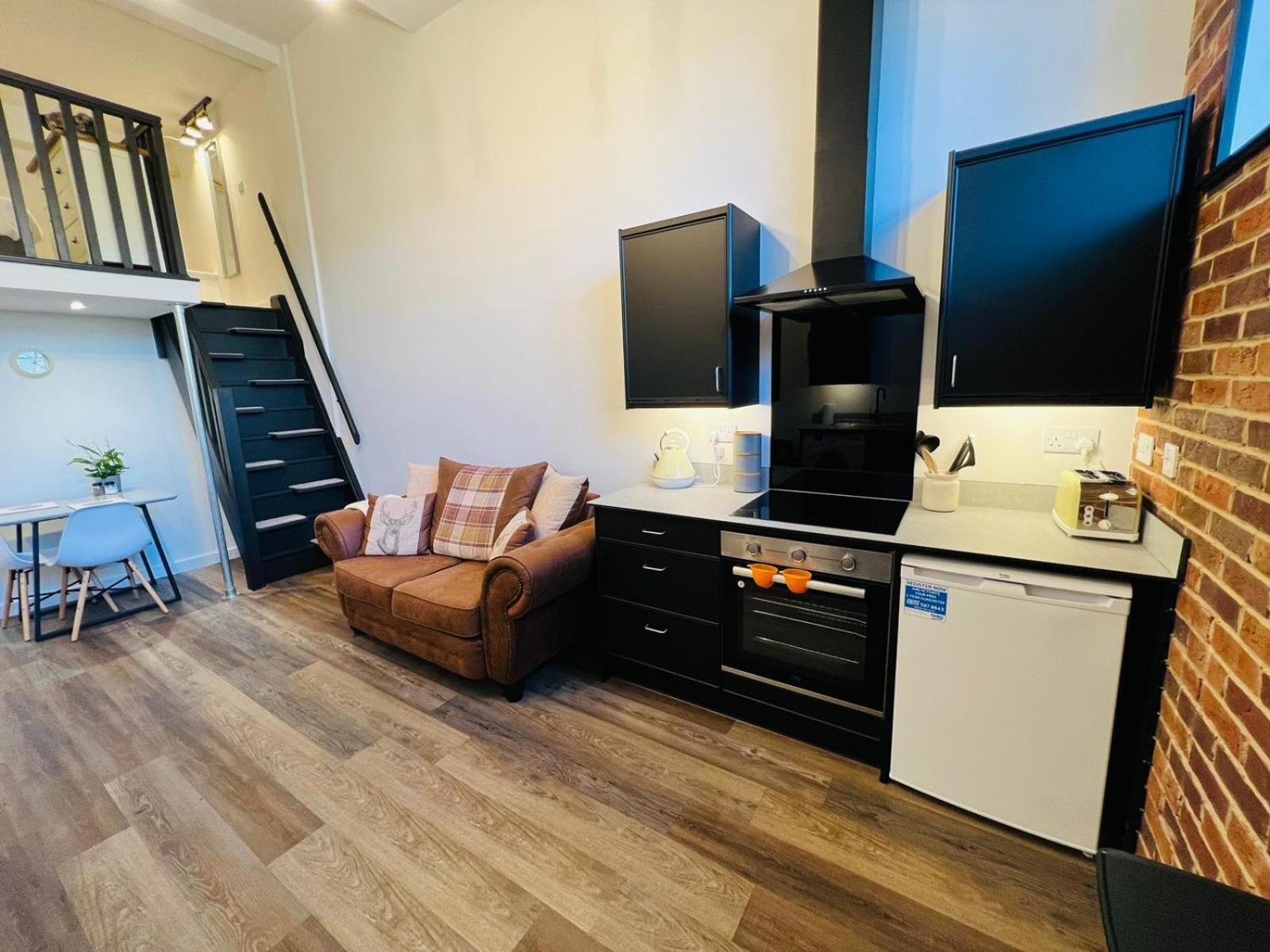 Apartment 6 Sullivan House