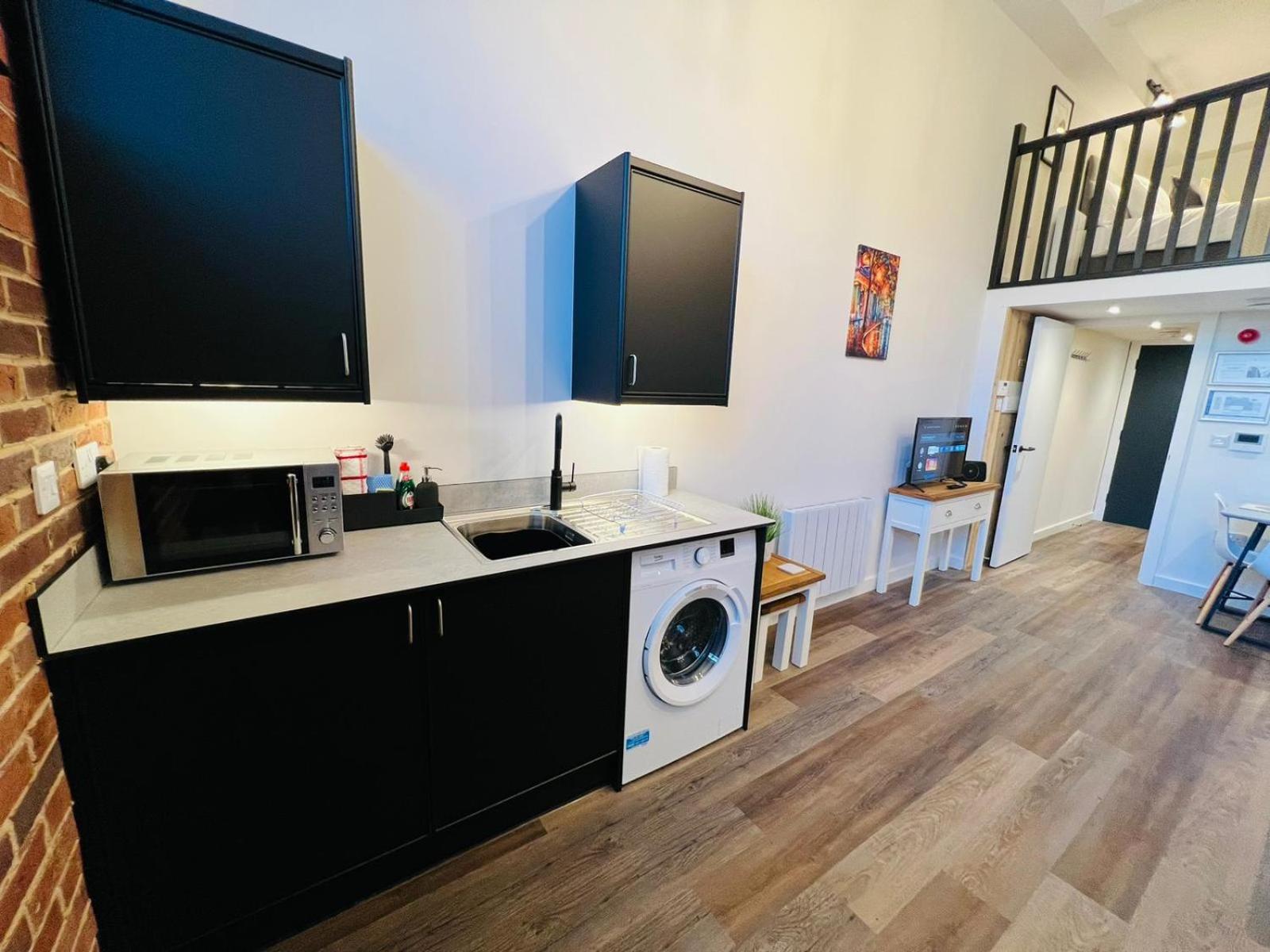 Apartment 6 Sullivan House