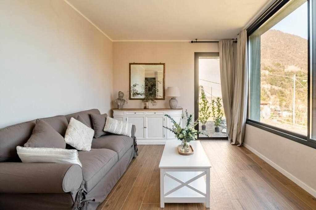 Villa Peroni Lake Como Cottage with swimming pool