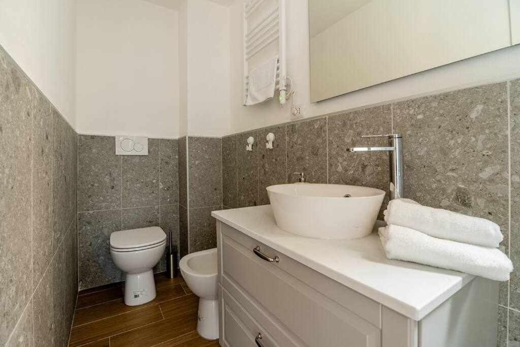 Villa Peroni Lake Como Cottage with swimming pool