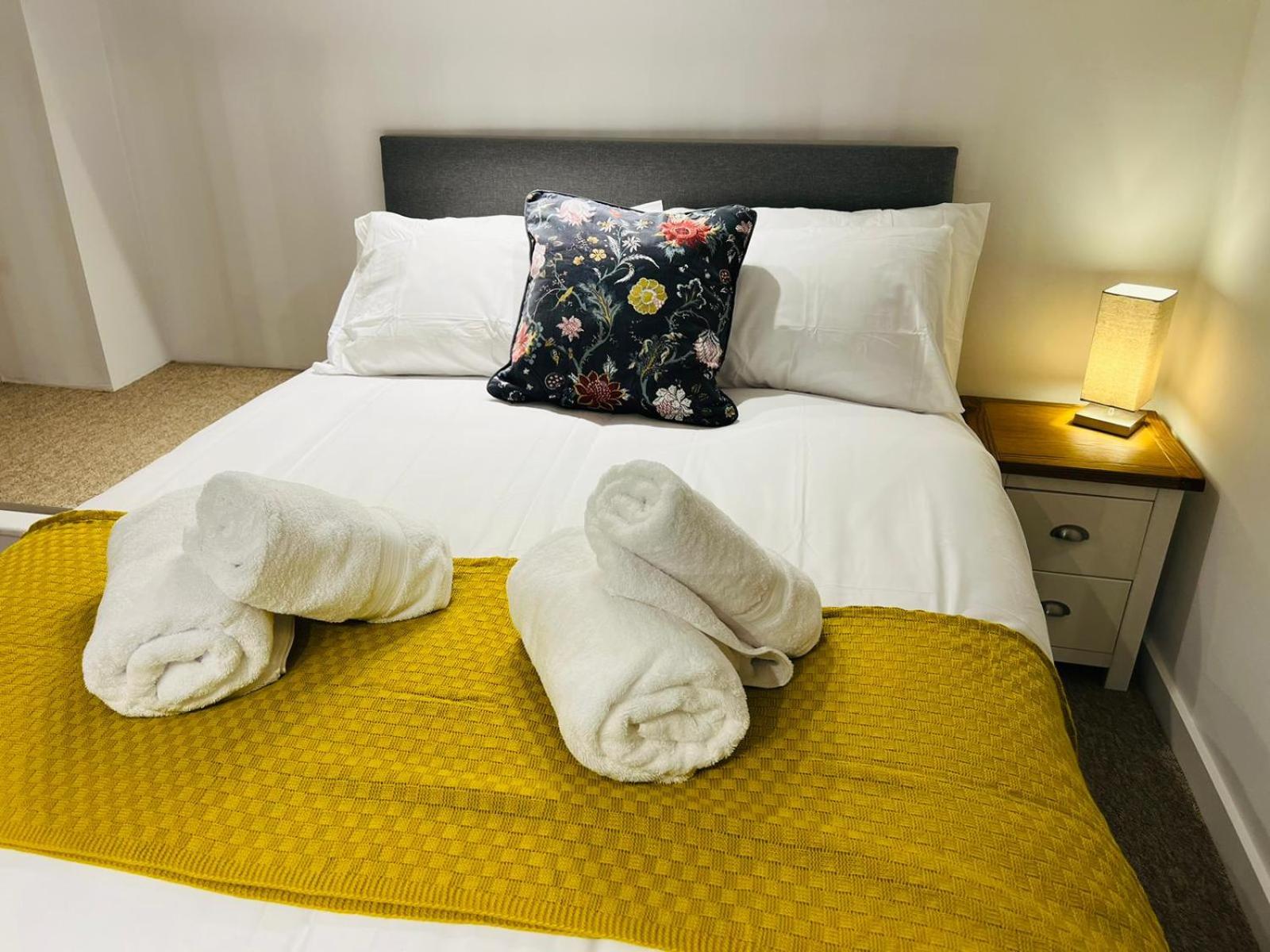 Apartment 8 Sullivan House