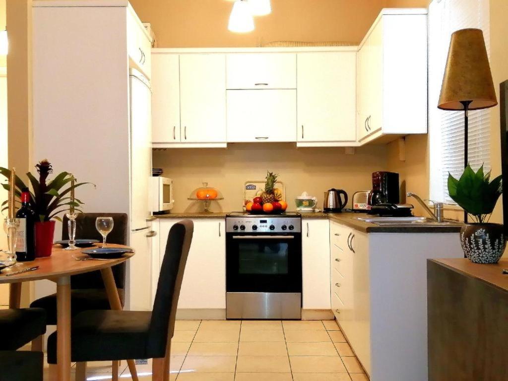 Odyseia Apts ΙI at the Center of the City & Old Town