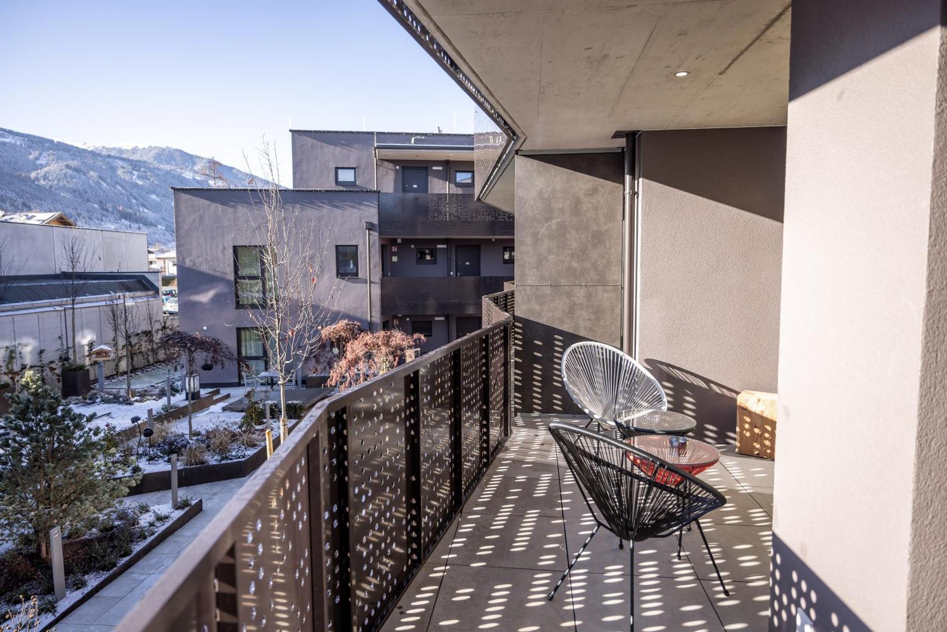 Alp Living Apartments Self-Check In