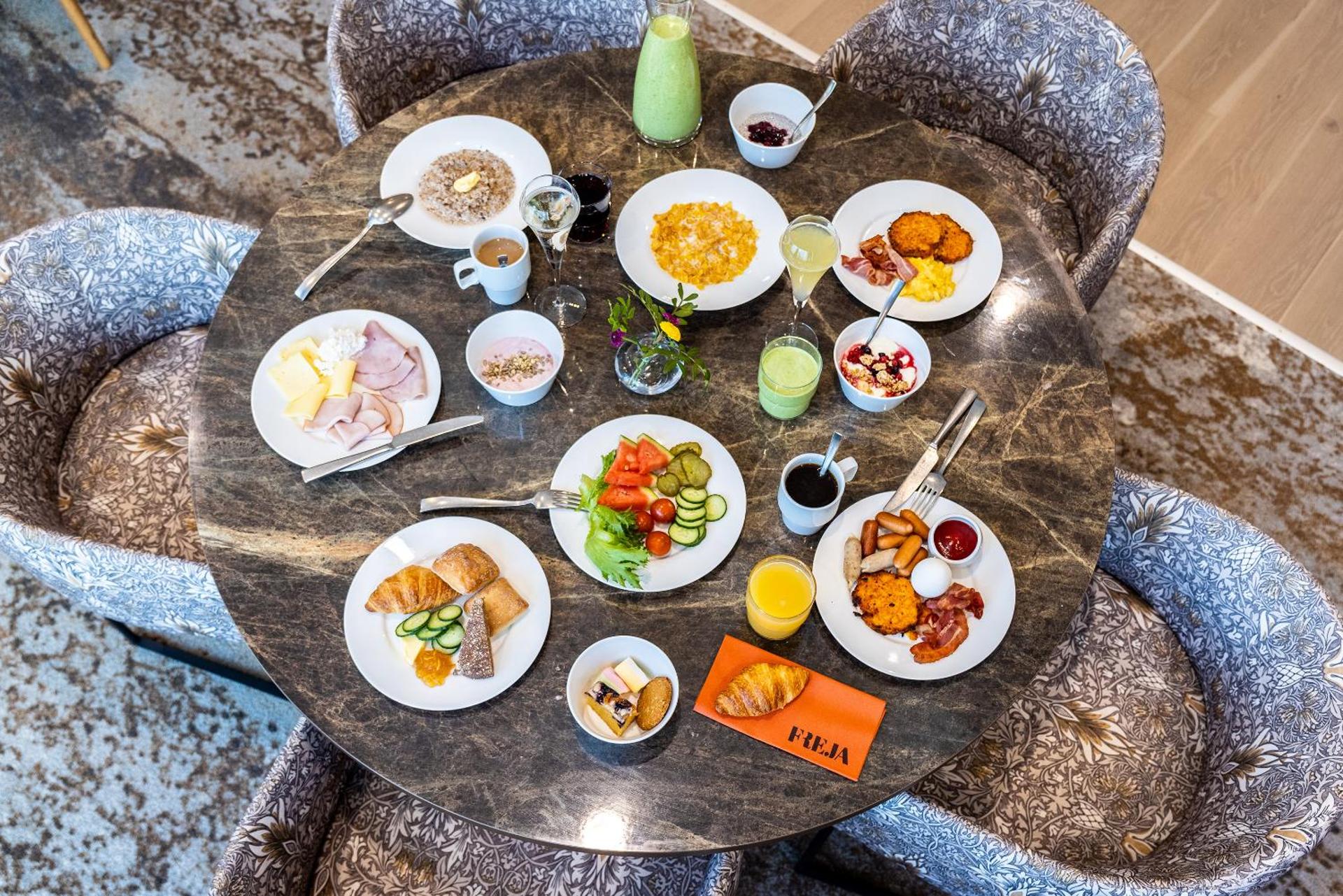 Restaurant/places to eat