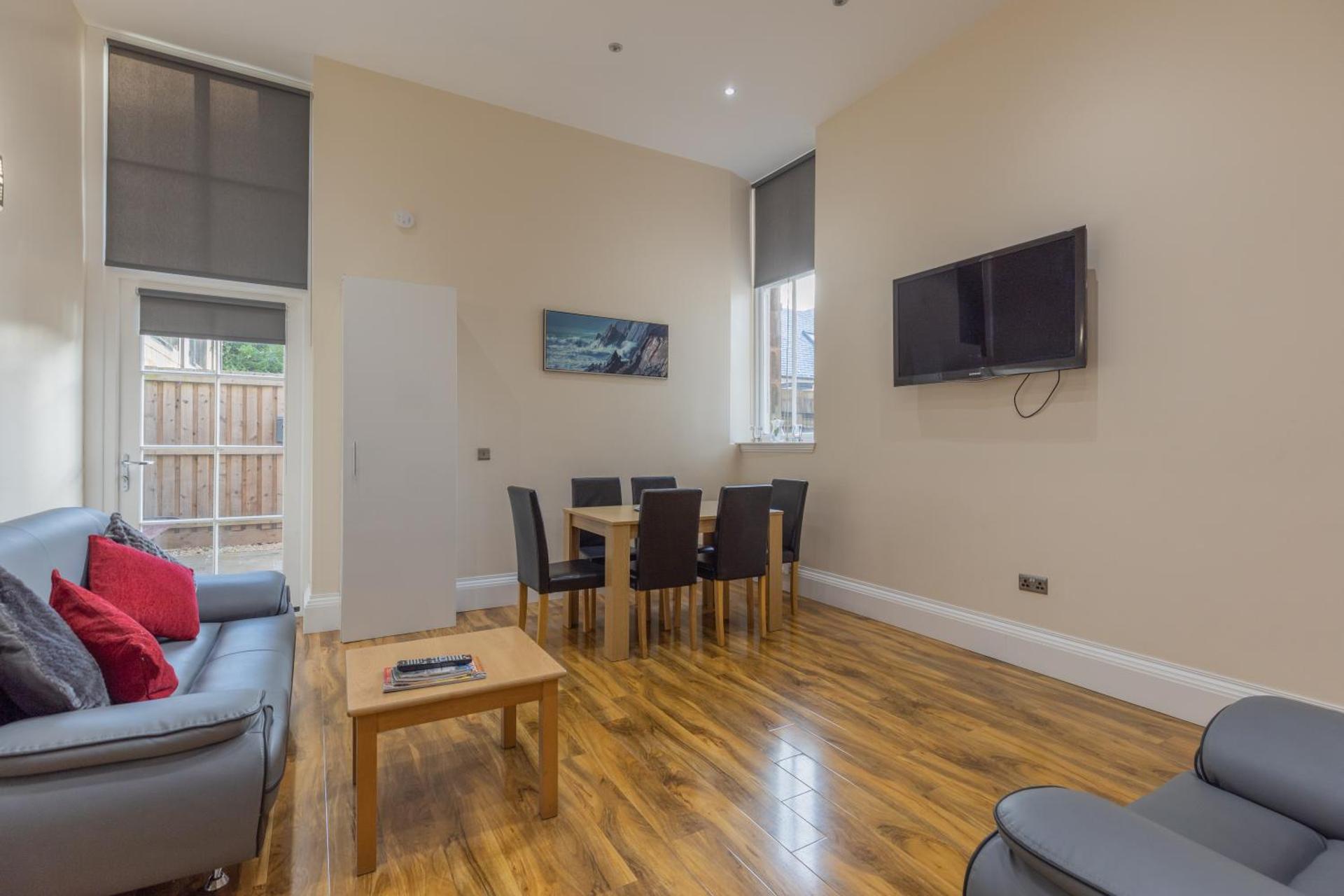 New 3-Bedroom Apartment Close to City Centre