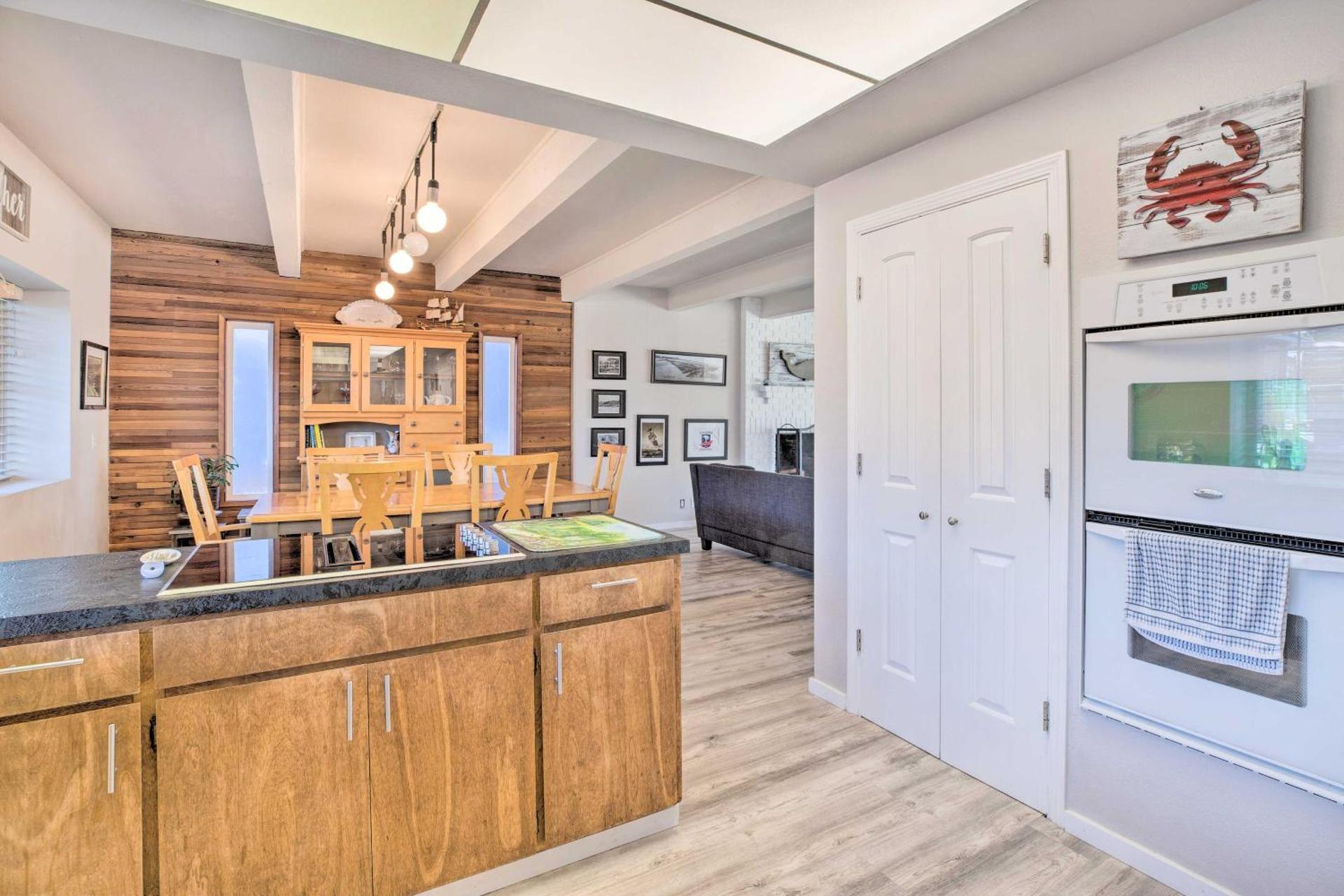 Pet-Friendly Rockaway Beach Home with Fire Pit!