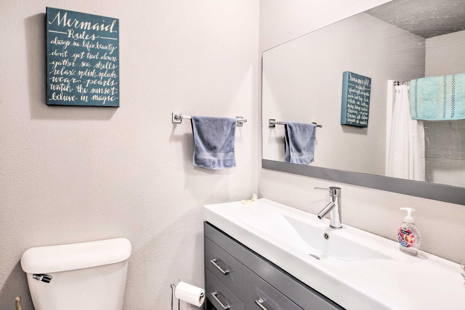 Pet-Friendly Rockaway Beach Home with Fire Pit!