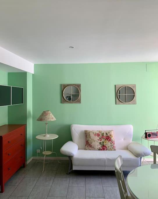 Maison de ville confortable avec piscine