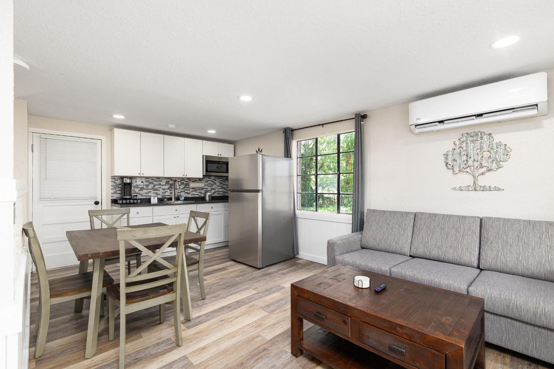 Idlewild Lodge and RV Park