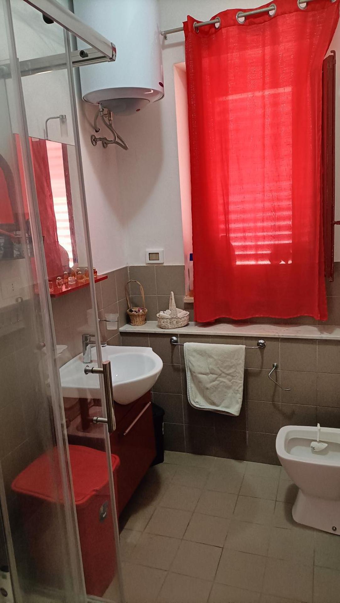 LA FINESTRA SUL MARE PIANO Terra