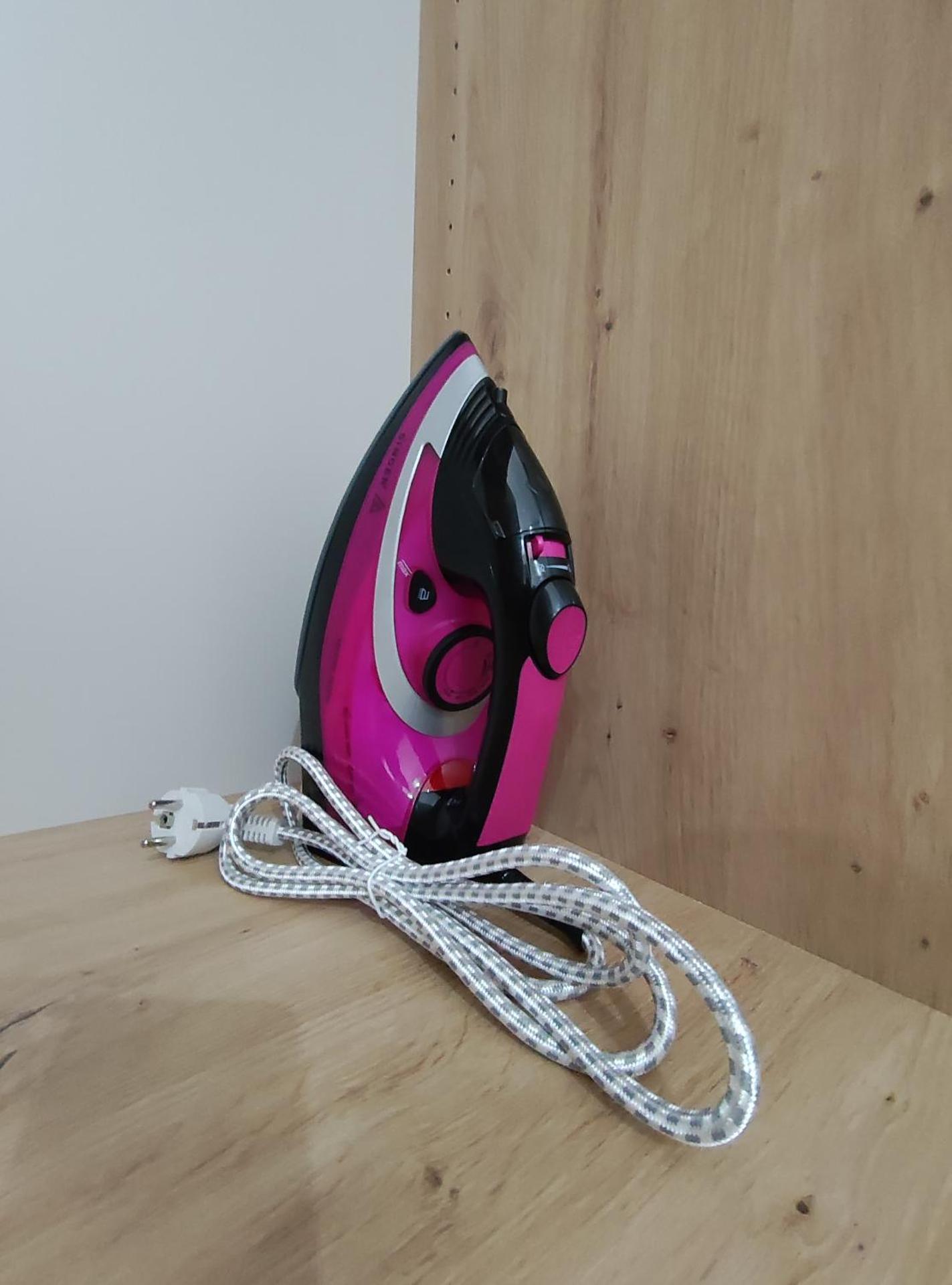 MODIANO CENTRAL STUDIO