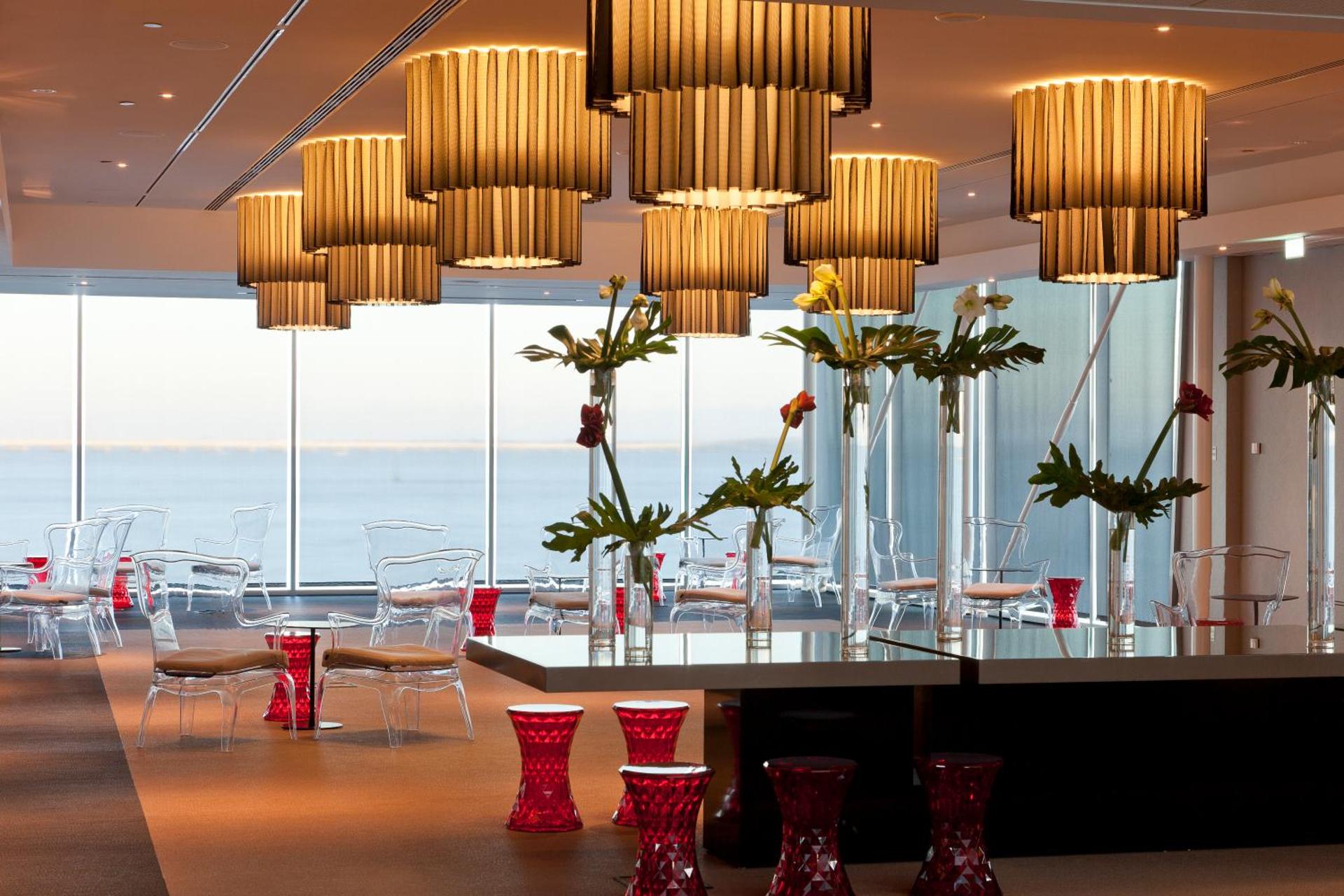 Meeting/conference room