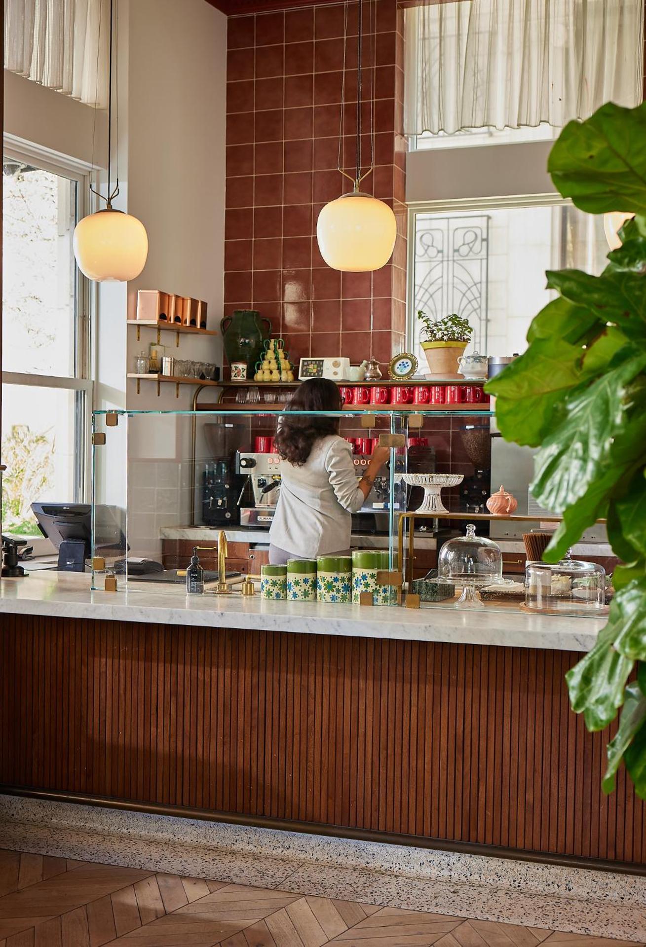 Coffee/tea facilities