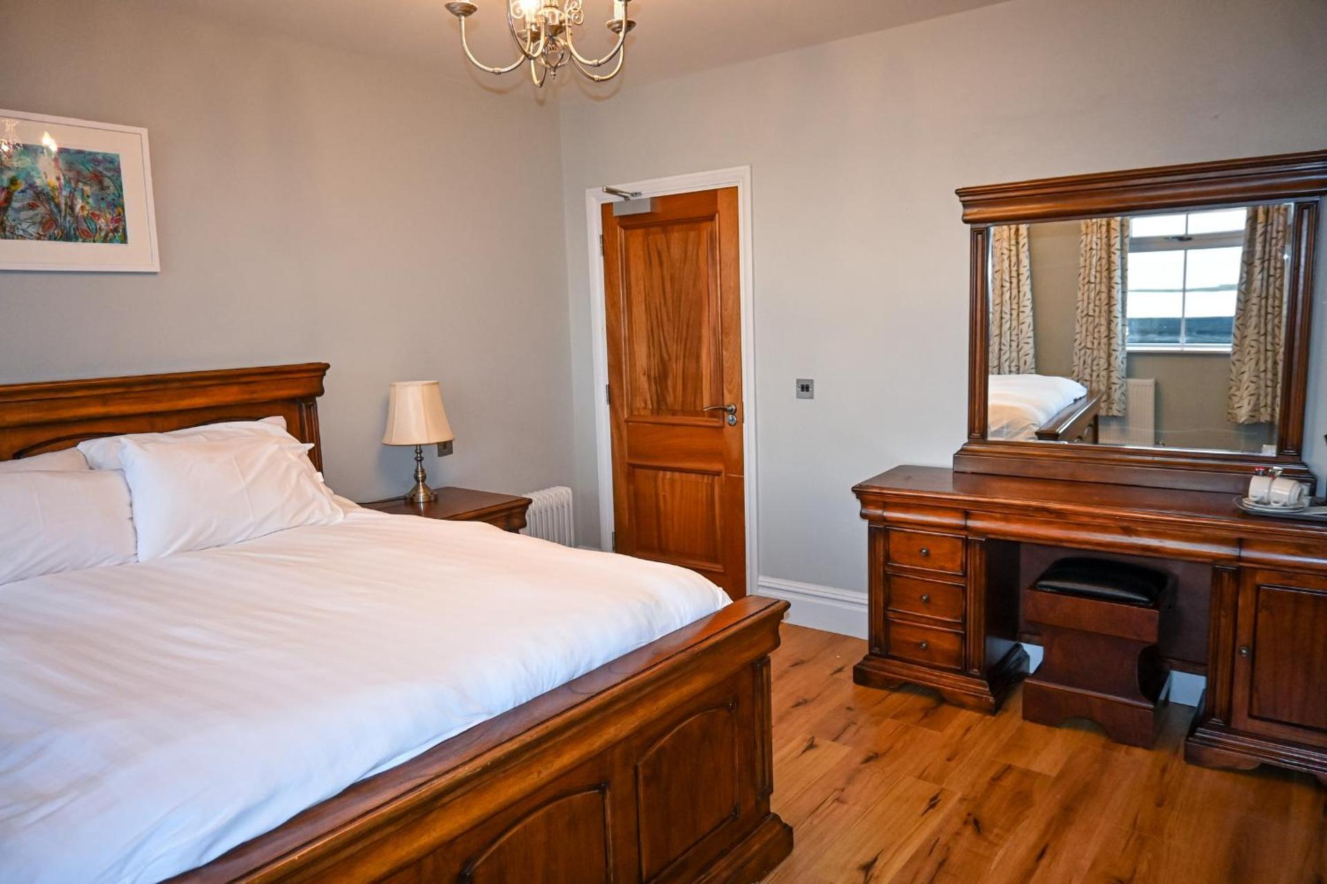 McLoughlins Of Mulranny