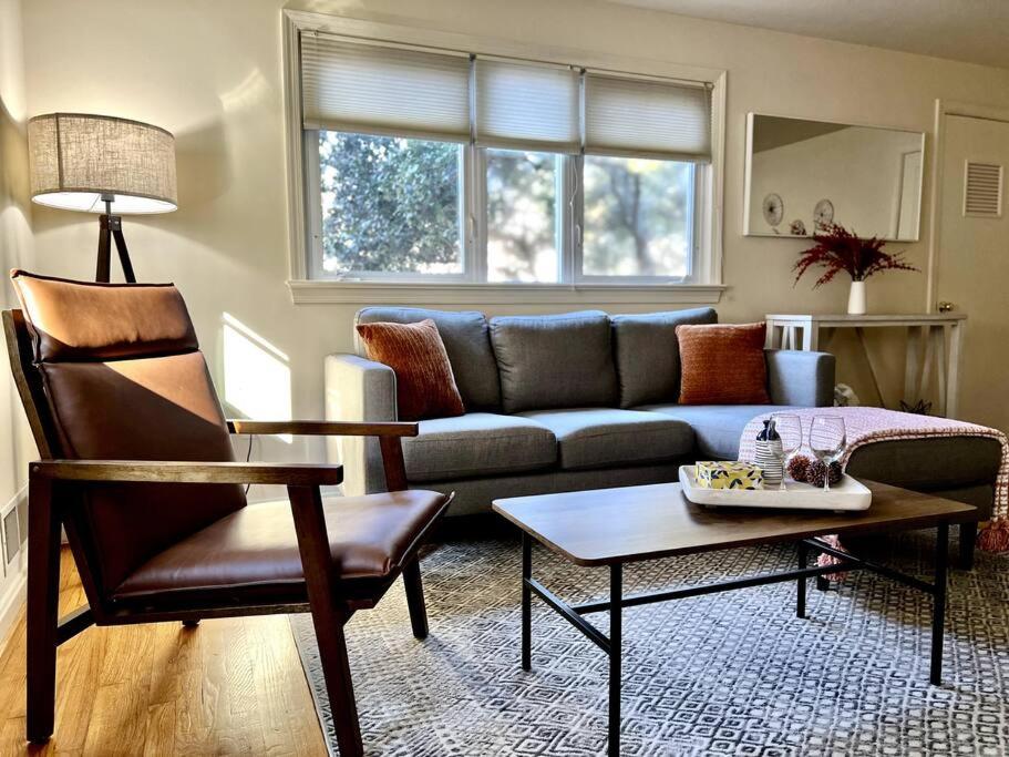 NEW 3 BRD Modern Urban Gateway