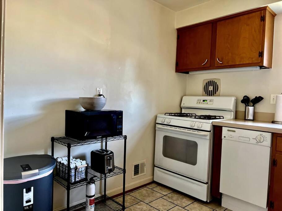 NEW 3 BRD Modern Urban Gateway