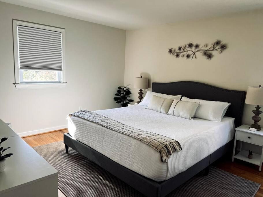 NEW 3 BRD Modern Urban Gateway