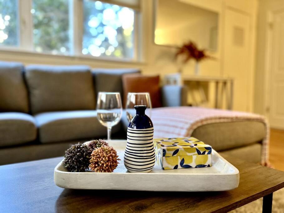 NEW 3 BRD Modern Urban Gateway