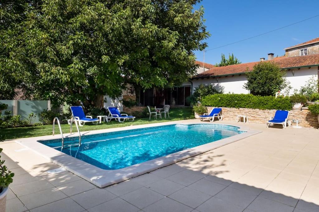 CasaT5, Férias, Piscina Privativa. Águeda, Aveiro