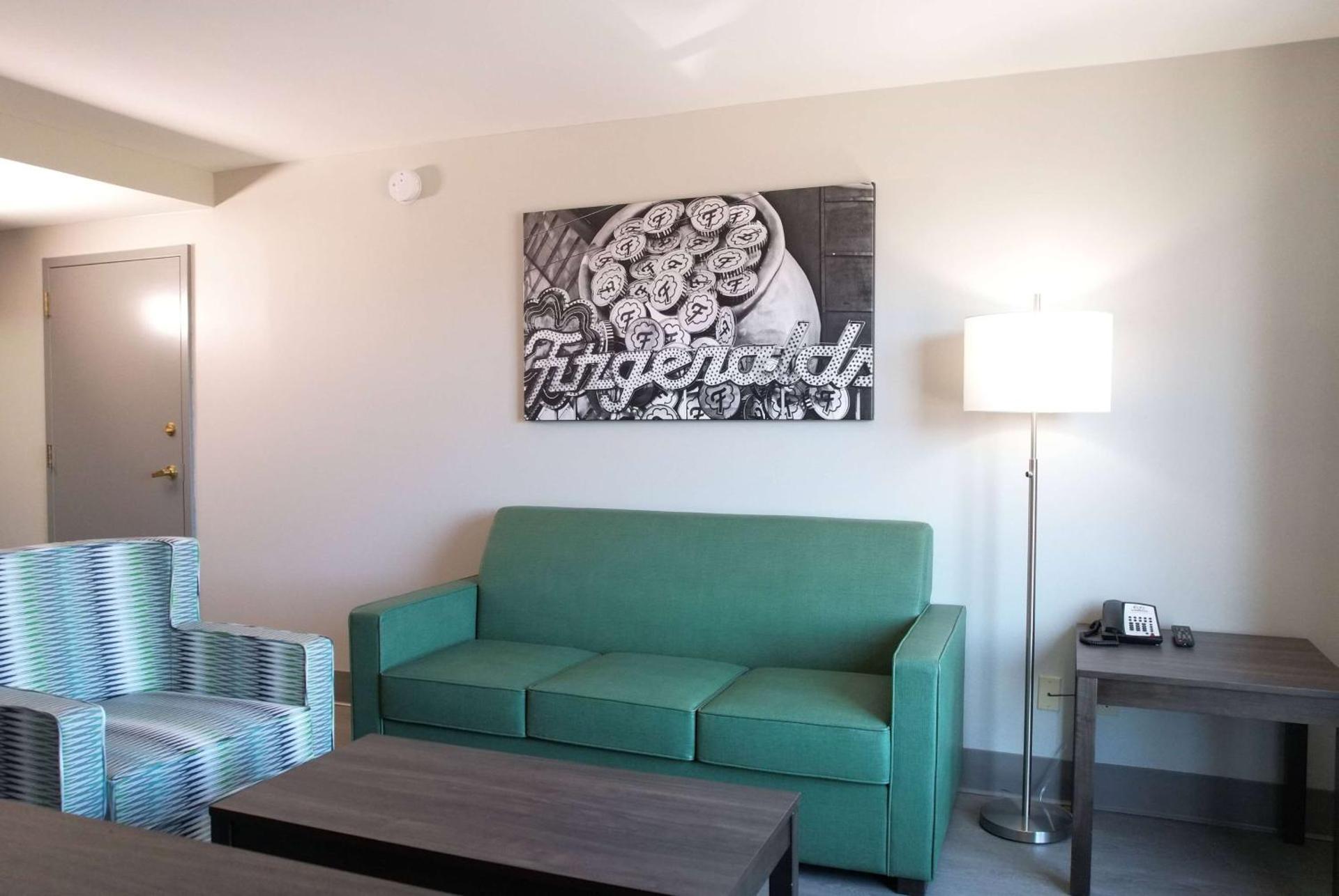 Photo of the whole room