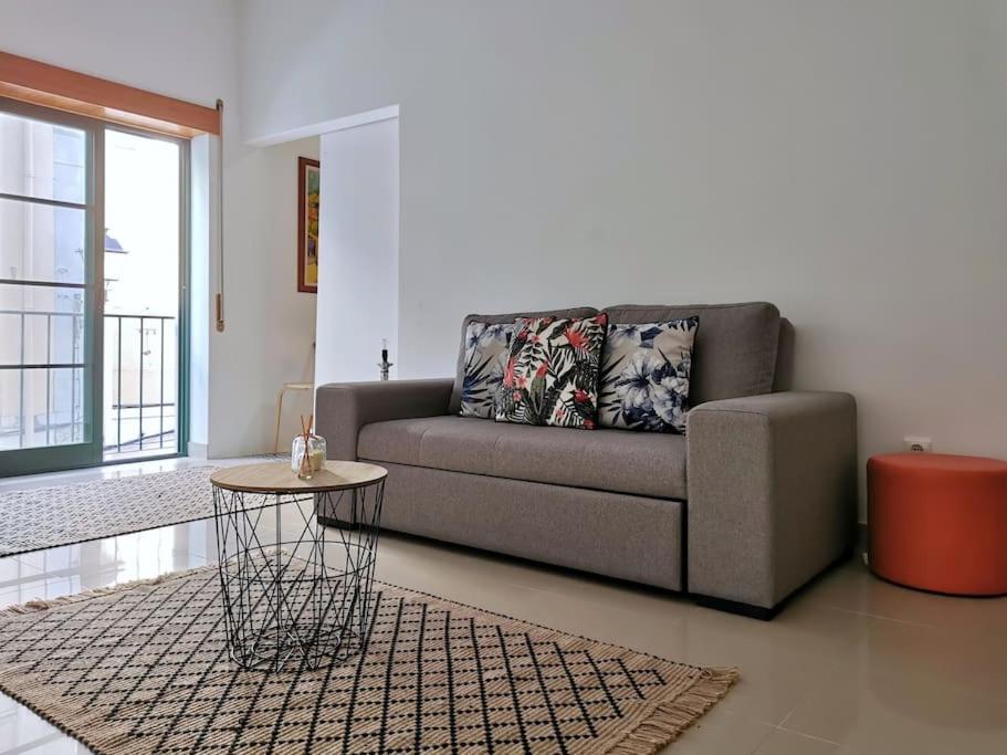 Downtown Apartment (center)