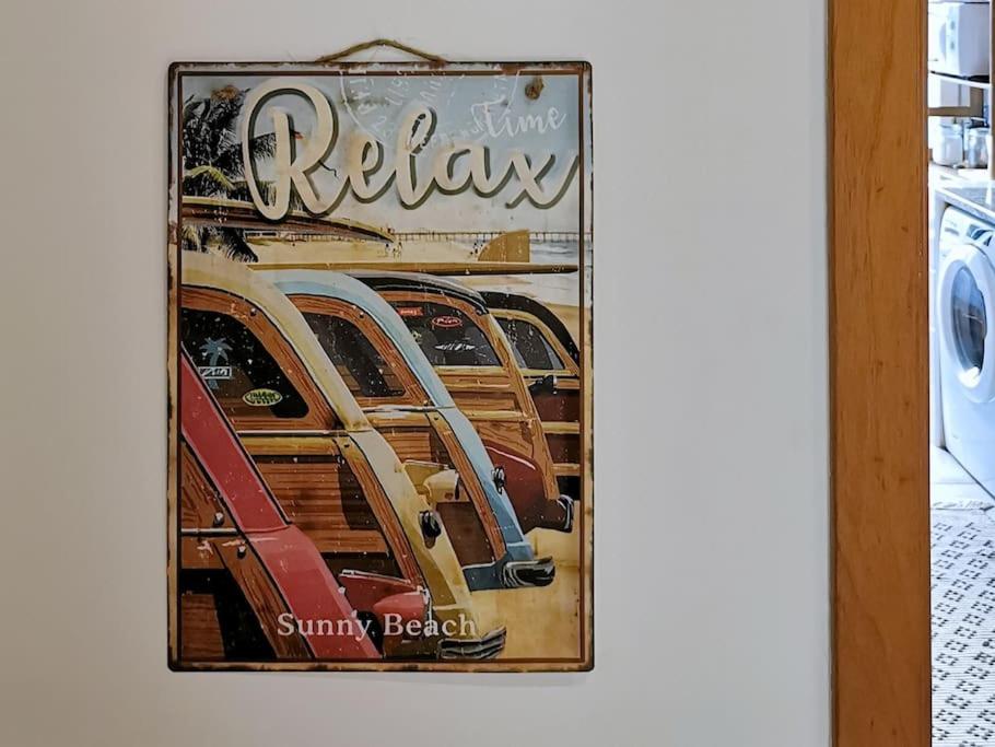 Downtown Apartment (center)