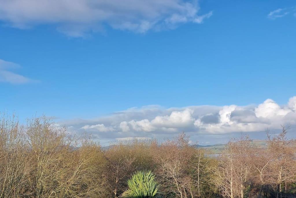 Stunning apartment set in private native woodland