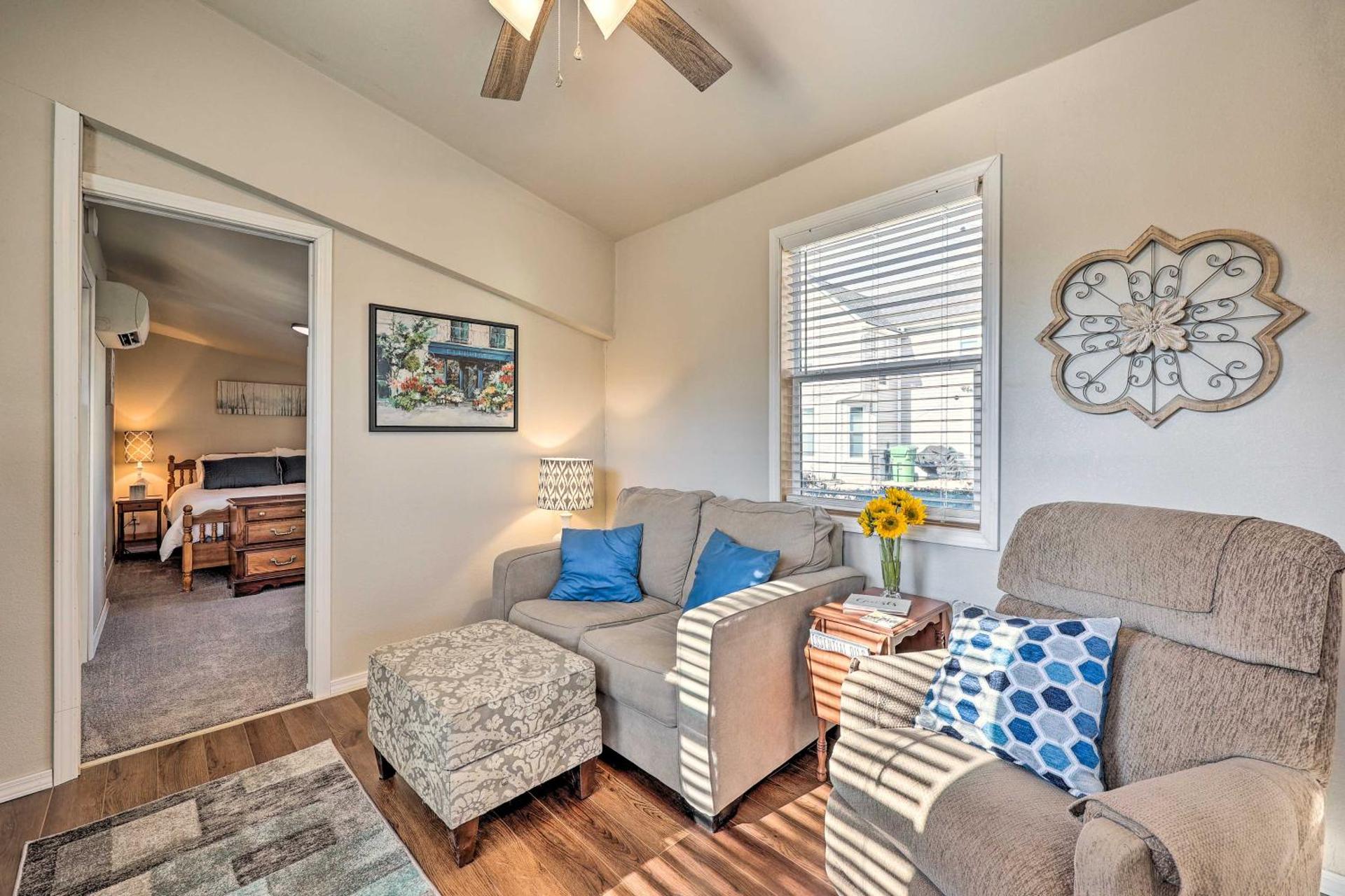 Cozy Rogers Home with Patio, Near Downtown!