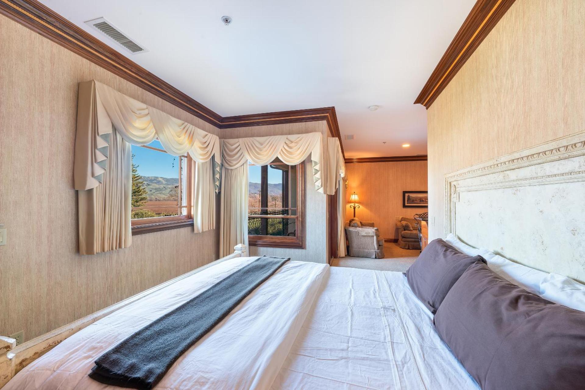 King Suite with Balcony