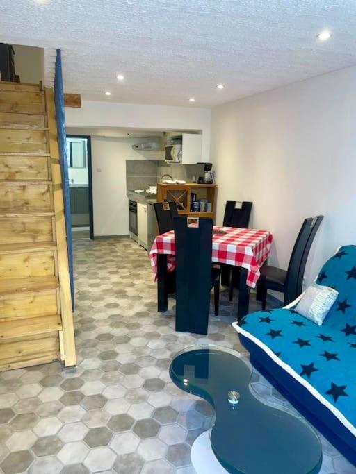 Maison atypique dans circulade